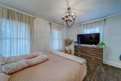 Casa en venta en Saint Petersburg, Florida, 4 dormitorios, 154.96 m2 № 1873457 - foto 15