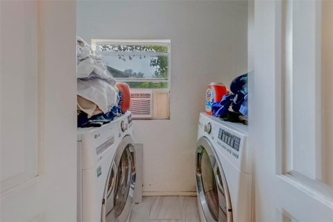 Casa en venta en Saint Petersburg, Florida, 4 dormitorios, 154.96 m2 № 1873457 - foto 20