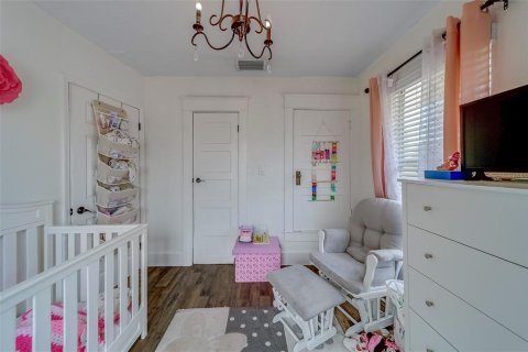 Casa en venta en Saint Petersburg, Florida, 4 dormitorios, 154.96 m2 № 1873457 - foto 18