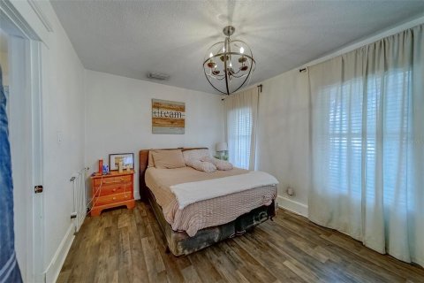 Casa en venta en Saint Petersburg, Florida, 4 dormitorios, 154.96 m2 № 1873457 - foto 13