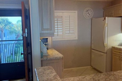 Copropriété à vendre à Clearwater, Floride: 2 chambres, 109.72 m2 № 2387466 - photo 2