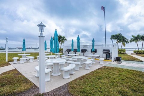 Copropriété à vendre à Clearwater, Floride: 2 chambres, 109.72 m2 № 2387466 - photo 29