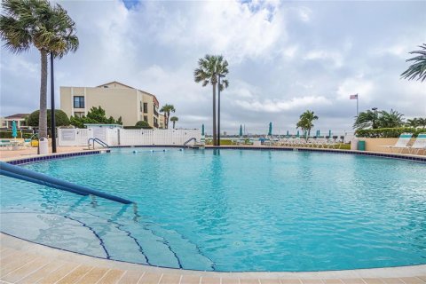 Copropriété à vendre à Clearwater, Floride: 2 chambres, 109.72 m2 № 2387466 - photo 30