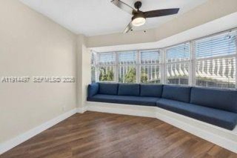 Купить кондоминиум в Майами-Бич, Флорида 2 спальни, 87.33м2, № 1971161 - фото 22