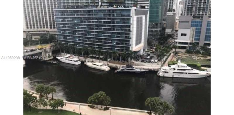 Condo à Miami, Floride, 1 chambre  № 2030163