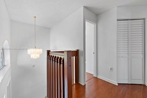 Casa en venta en Pembroke Pines, Florida, 4 dormitorios, 138.98 m2 № 1842667 - foto 28