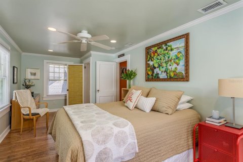 Casa en venta en Saint Petersburg, Florida, 4 dormitorios, 202.71 m2 № 1898910 - foto 30