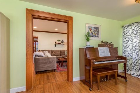 Casa en venta en Saint Petersburg, Florida, 4 dormitorios, 202.71 m2 № 1898910 - foto 10