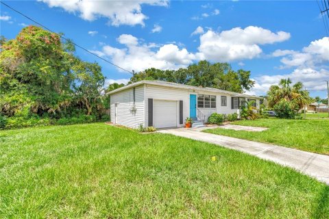 Villa ou maison à vendre à Saint Petersburg, Floride: 3 chambres, 117.06 m2 № 2349165 - photo 21