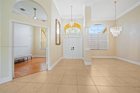 Villa ou maison à louer à Pembroke Pines, Floride: 5 chambres, 262.82 m2 № 1964109 - photo 5