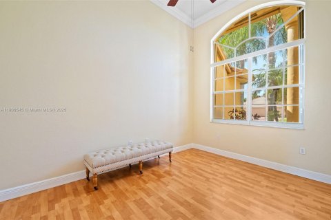 Villa ou maison à louer à Pembroke Pines, Floride: 5 chambres, 262.82 m2 № 1964109 - photo 7