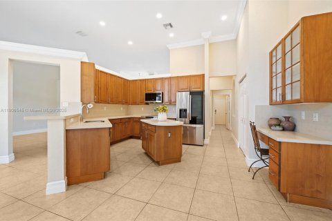 Villa ou maison à louer à Pembroke Pines, Floride: 5 chambres, 262.82 m2 № 1964109 - photo 13