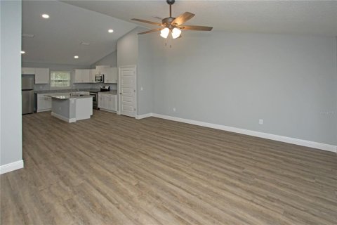 Immobilier commercial à vendre à Citrus Springs, Floride: 4 chambres, 212 m2 № 2324907 - photo 10