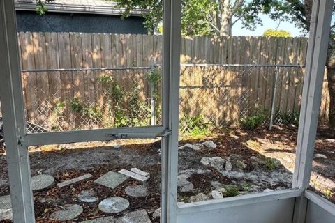 Casa en alquiler en Port Richey, Florida, 3 dormitorios, 118.73 m2 № 1910422 - foto 5