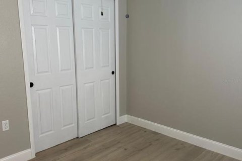 Casa en alquiler en Port Richey, Florida, 3 dormitorios, 118.73 m2 № 1910422 - foto 13