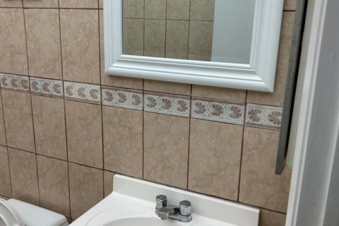 Adosado en venta en Oakland Park, Florida, 4 dormitorios, 121.52 m2 № 2427911 - foto 21