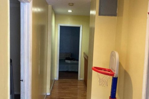 Adosado en venta en Oakland Park, Florida, 4 dormitorios, 121.52 m2 № 2427911 - foto 14