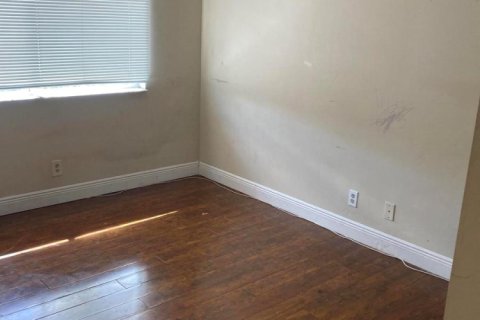 Adosado en venta en Oakland Park, Florida, 4 dormitorios, 121.52 m2 № 2427911 - foto 13