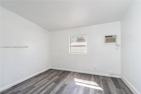 Casa en venta en Boynton Beach, Florida, 3 dormitorios, 92.9 m2 № 1986357 - foto 12