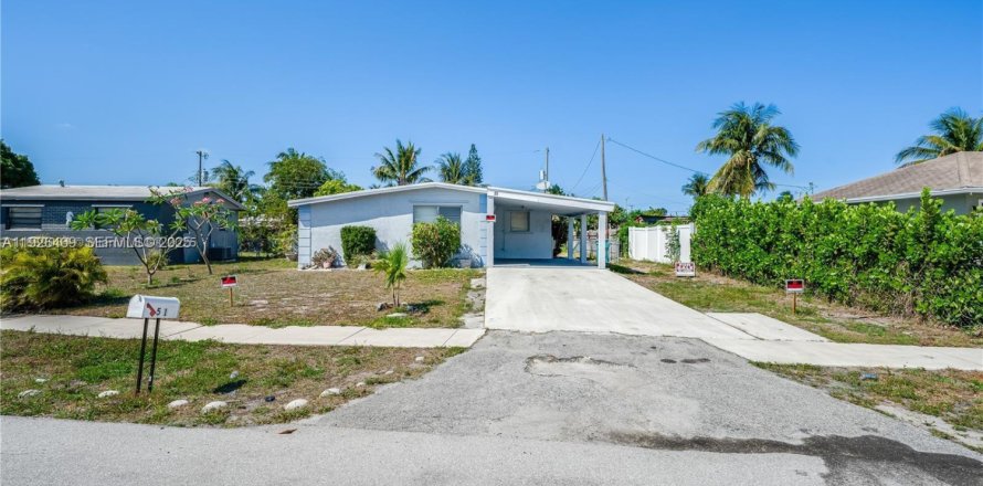 Casa en Boynton Beach, Florida 3 dormitorios, 92.9 m2 № 1986357