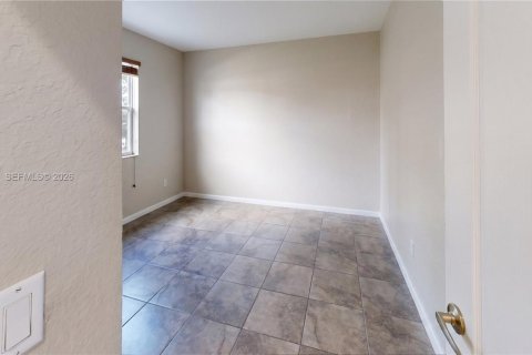 Villa ou maison à vendre à Homestead, Floride: 7 chambres, 253.34 m2 № 2312071 - photo 26