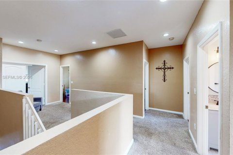 Villa ou maison à vendre à Homestead, Floride: 7 chambres, 253.34 m2 № 2312071 - photo 29