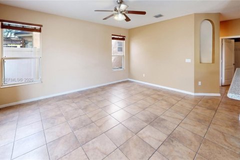 Villa ou maison à vendre à Homestead, Floride: 7 chambres, 253.34 m2 № 2312071 - photo 23