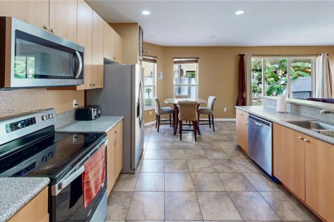 Villa ou maison à vendre à Homestead, Floride: 7 chambres, 253.34 m2 № 2312071 - photo 11