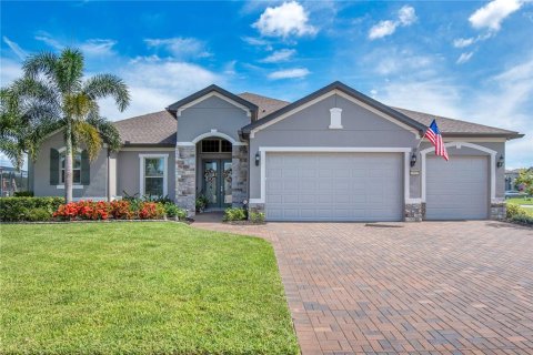 House in Orlando, Florida 4 bedrooms, 316.7 sq.m. № 1824682 - photo 3