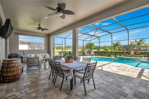 House in Orlando, Florida 4 bedrooms, 316.7 sq.m. № 1824682 - photo 29