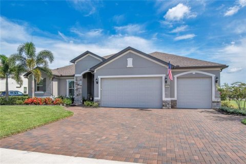 House in Orlando, Florida 4 bedrooms, 316.7 sq.m. № 1824682 - photo 2
