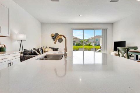 Adosado en venta en Nokomis, Florida, 3 dormitorios, 147.99 m2 № 1838215 - foto 10