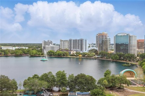 Condo in Orlando, Florida, 1 bedroom  № 1651638 - photo 22