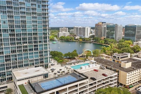 Condo in Orlando, Florida, 1 bedroom  № 1651638 - photo 25