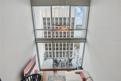 Condo in Orlando, Florida, 1 bedroom  № 1651638 - photo 9