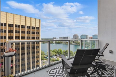 Condo in Orlando, Florida, 1 bedroom  № 1651638 - photo 5