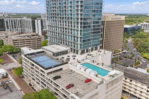 Condo in Orlando, Florida, 1 bedroom  № 1651638 - photo 24