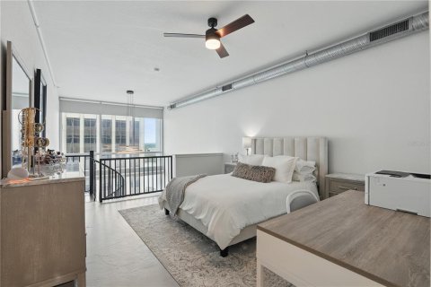 Condo in Orlando, Florida, 1 bedroom  № 1651638 - photo 4