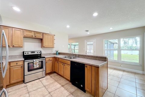 House in Oviedo, Florida 3 bedrooms, 194.35 sq.m. № 1511386 - photo 29