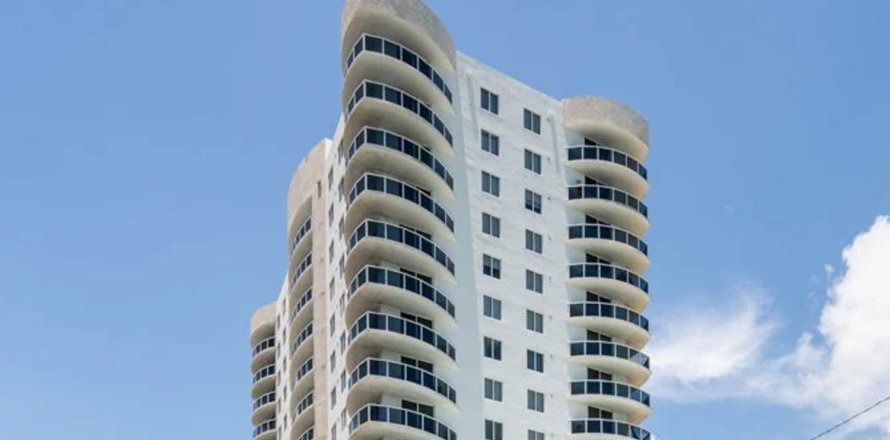 Apartamento en 23 BISCAYANE BAY en Miami, Florida 1 dormitorio, 62 m2 № 102584