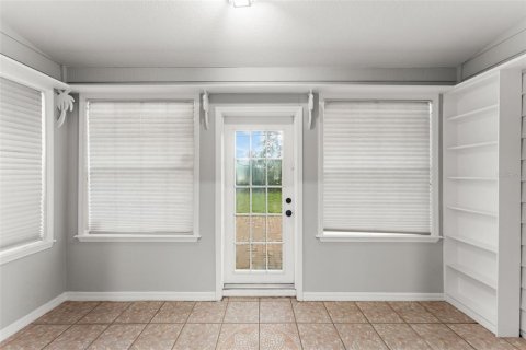 House in Orlando, Florida 3 bedrooms, 129.69 sq.m. № 2151994 - photo 10
