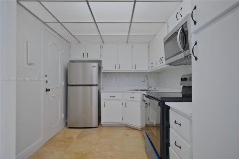 Copropriété à louer à Bay Harbor Islands, Floride: 1 chambre, 96.62 m2 № 1957999 - photo 22