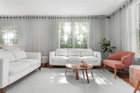 Снять в аренду кондоминиум в Майами-Бич, Флорида 2 спальни, 115.66м2, № 2057947 - фото 12