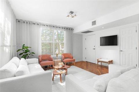 Снять в аренду кондоминиум в Майами-Бич, Флорида 2 спальни, 115.66м2, № 2057947 - фото 4