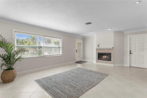 Villa ou maison à vendre à Saint Petersburg, Floride: 4 chambres, 228.73 m2 № 2142284 - photo 7