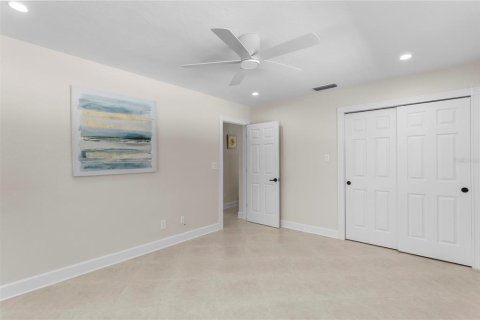 Villa ou maison à vendre à Saint Petersburg, Floride: 4 chambres, 228.73 m2 № 2142284 - photo 26