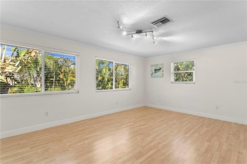 Villa ou maison à vendre à Saint Petersburg, Floride: 4 chambres, 228.73 m2 № 2142284 - photo 30