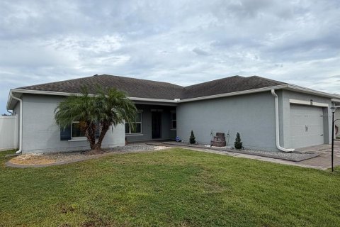 Villa ou maison à vendre à Kissimmee, Floride: 4 chambres, 200.39 m2 № 2400363 - photo 5