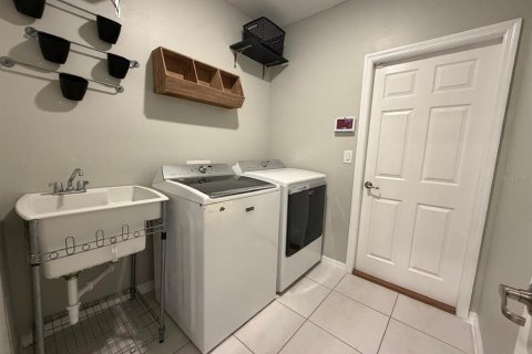 Villa ou maison à vendre à Kissimmee, Floride: 4 chambres, 200.39 m2 № 2400363 - photo 15