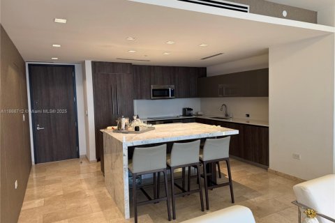 Condominio en venta en Miami, Florida, 1 dormitorio, 92.34 m2 № 1920422 - foto 14